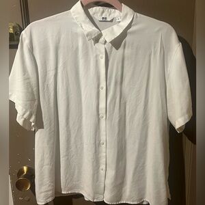 UNIQLO White Blouse